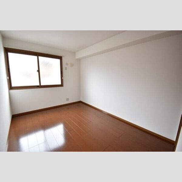 その他 (北東洋室6帖)