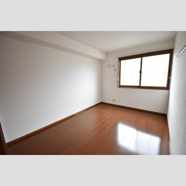 その他 (北西洋室6帖)