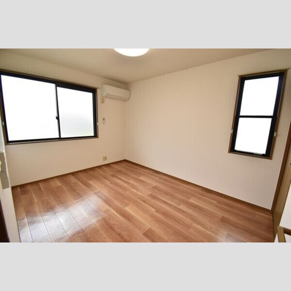 その他 (北側洋室6帖)