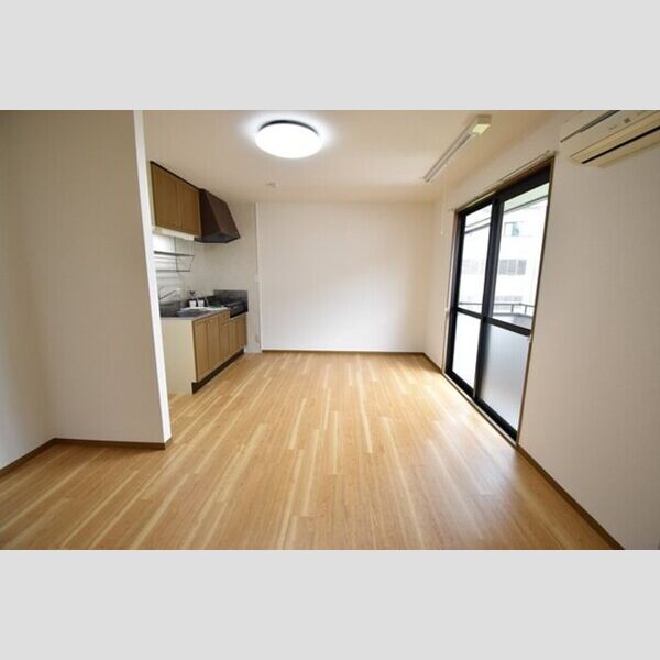 その他 (LDK10帖)