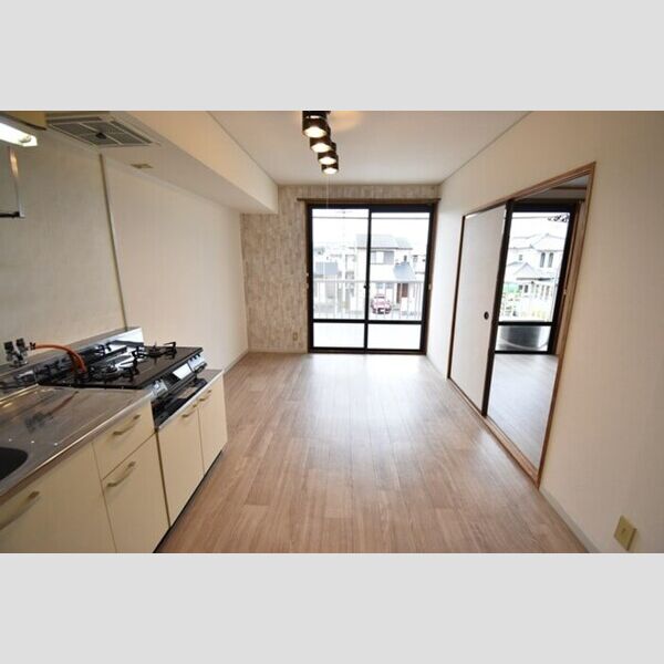 居室・リビング (DK7.5帖)