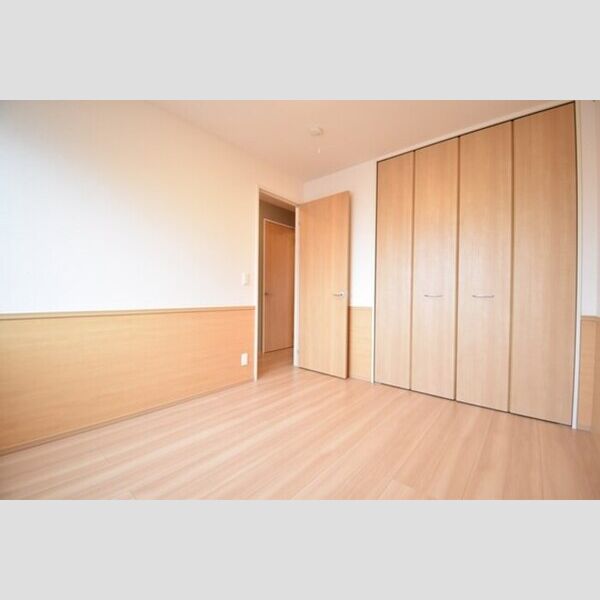 その他 (洋室5.3帖)