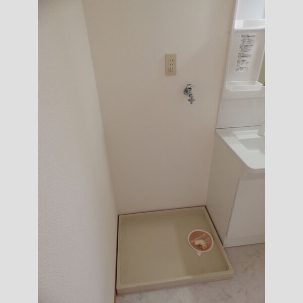 その他 (洗濯機置き場)