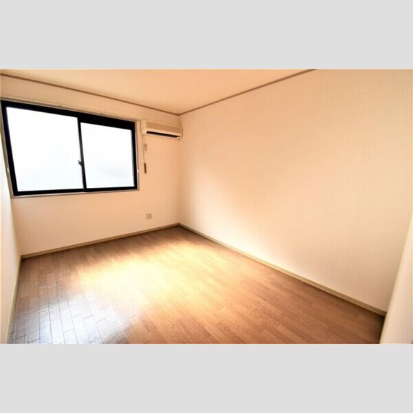 その他 (洋室6帖)