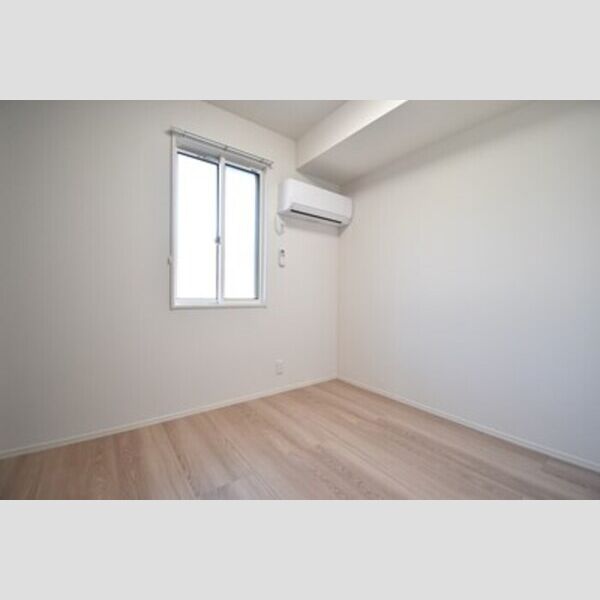 その他 (北東洋室4.1帖)