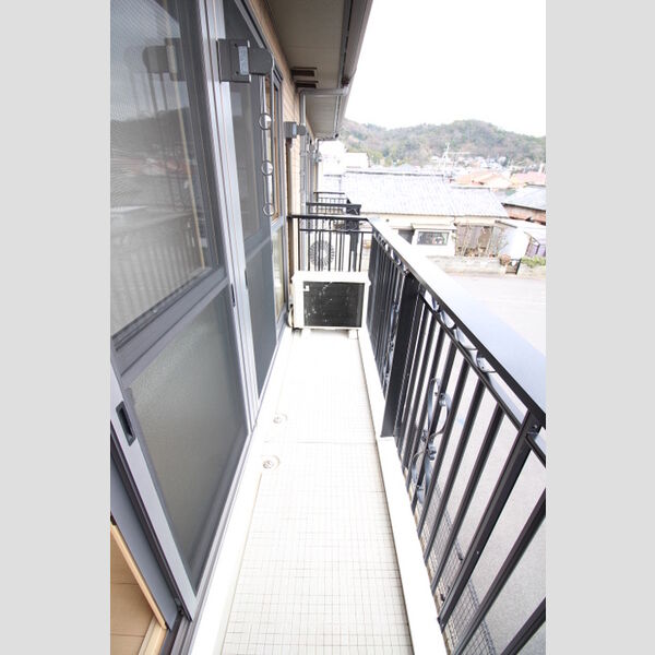 バルコニー・ベランダ (バルコニー)