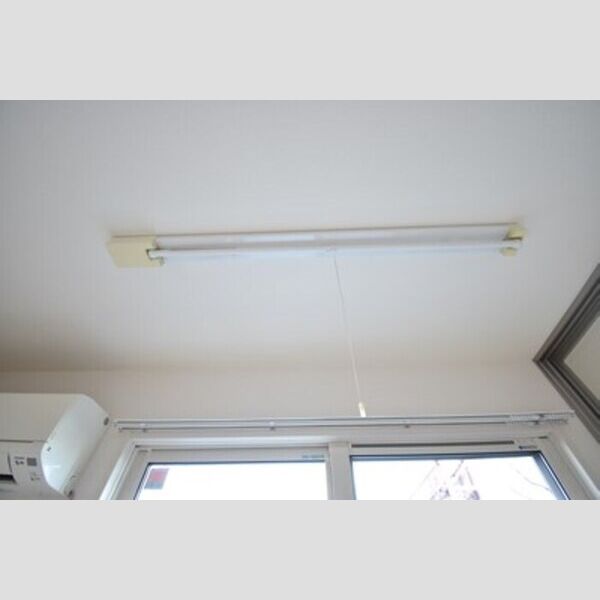 その他 (室内物干し)