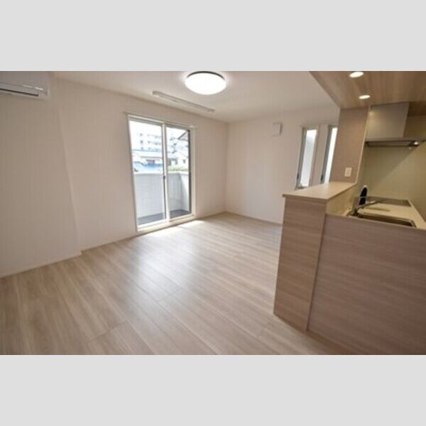 その他 (LDK13.9帖)