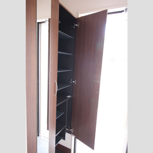 玄関 (シューズボックス)