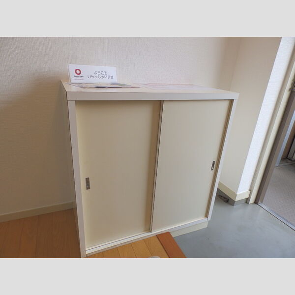 玄関 (シューズボックス)