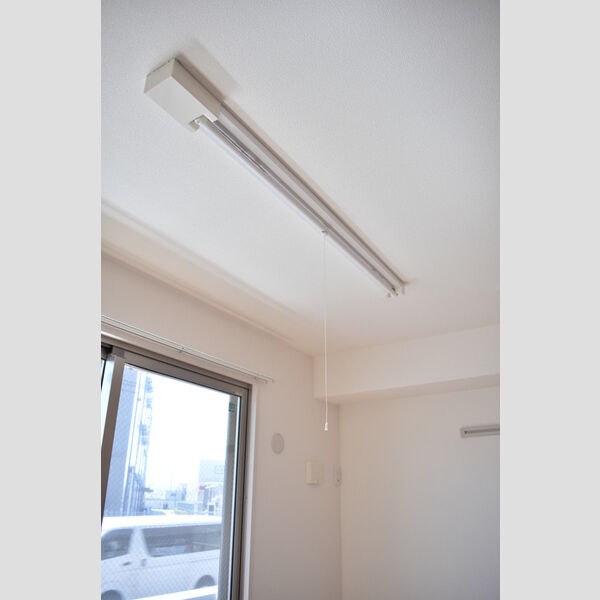 その他設備 (室内物干)