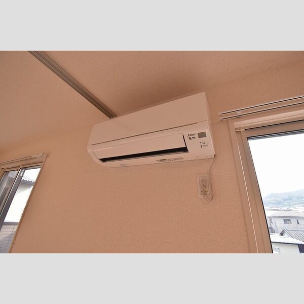 その他設備 (エアコン)