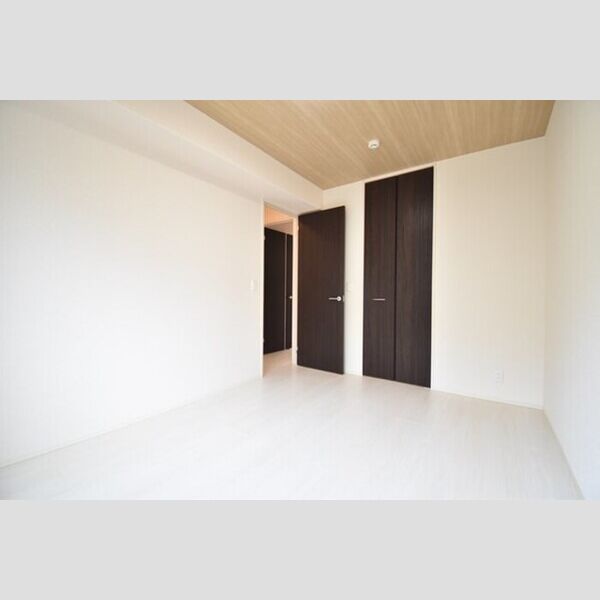 その他 (洋室6帖)