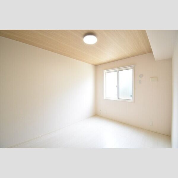 その他 (洋室6帖)