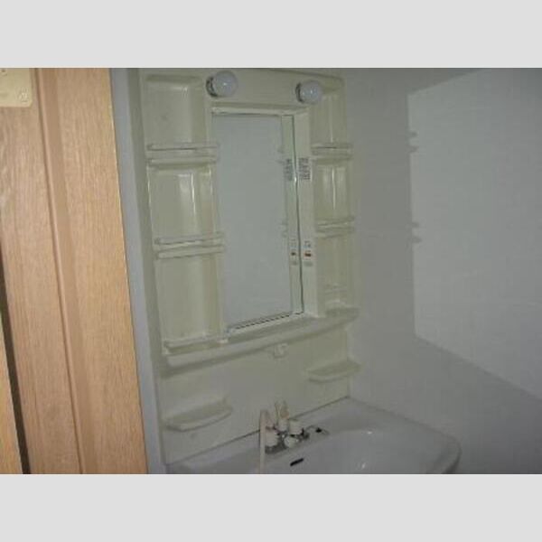 その他 (グランツ松島B棟102)