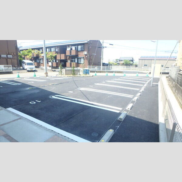 駐車場 (駐車場)