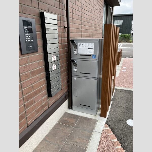 現地周辺 (宅配ボックス)