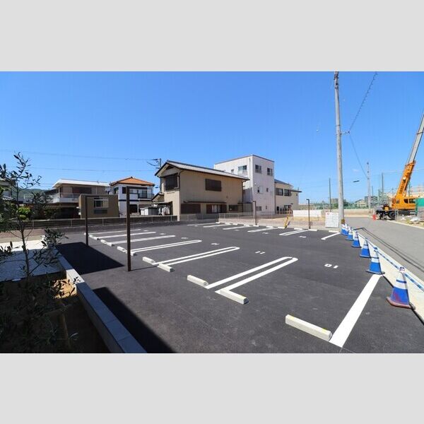 駐車場 (駐車場)
