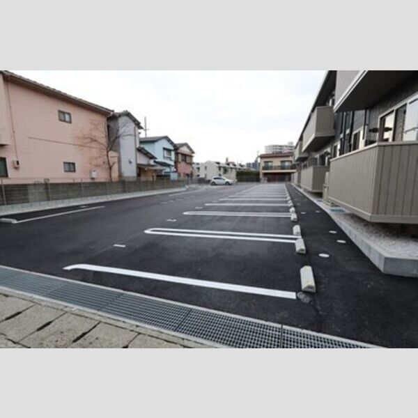 駐車場 (駐車場)