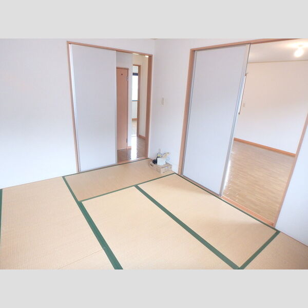 その他 (和室6帖)
