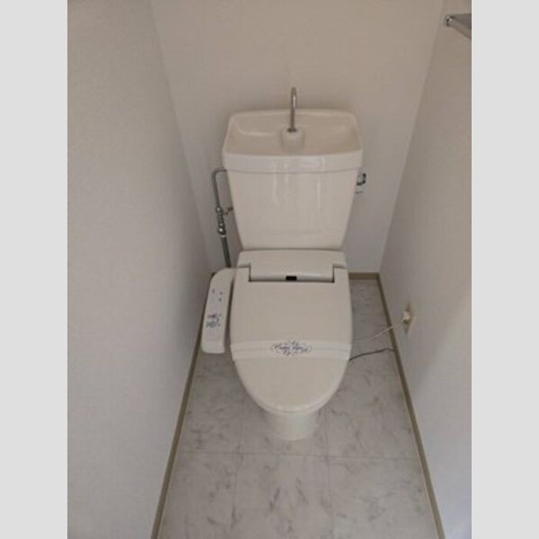 トイレ (温水洗浄暖房便座)