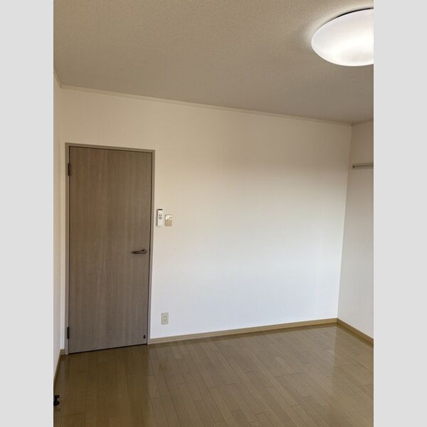 その他 (洋室7帖)
