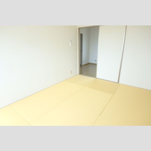 その他 (和室6帖)