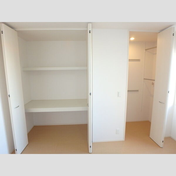 収納 (クローゼット)