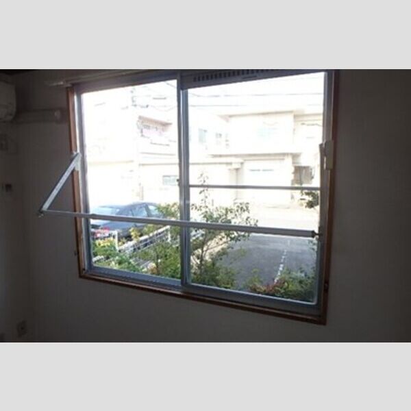 その他設備 (室内物干し)