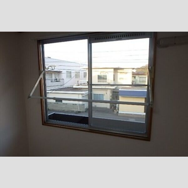 その他設備 (室内物干し)