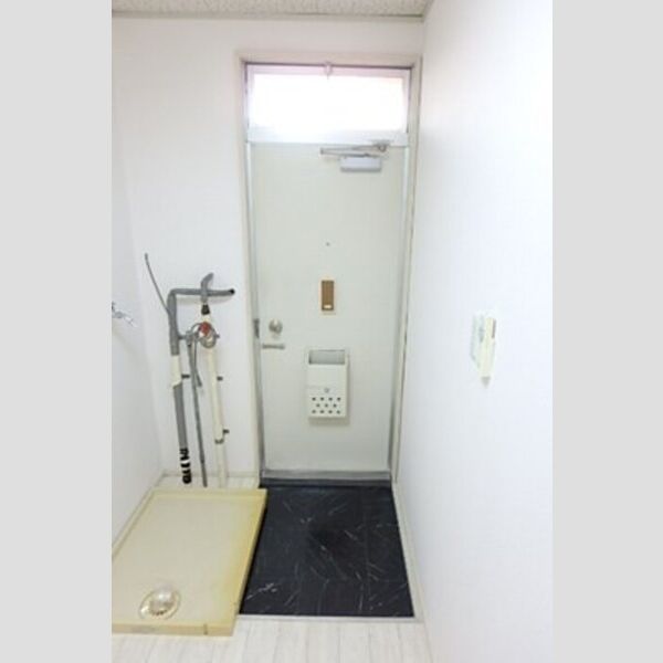 玄関 (玄関)
