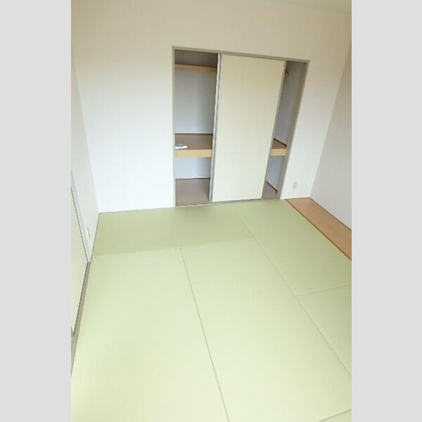 その他 (和室6帖)