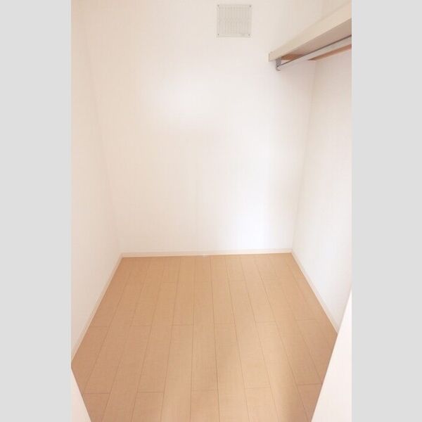 収納 (ウォークインクローゼット)