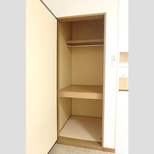 収納 (クローゼット)