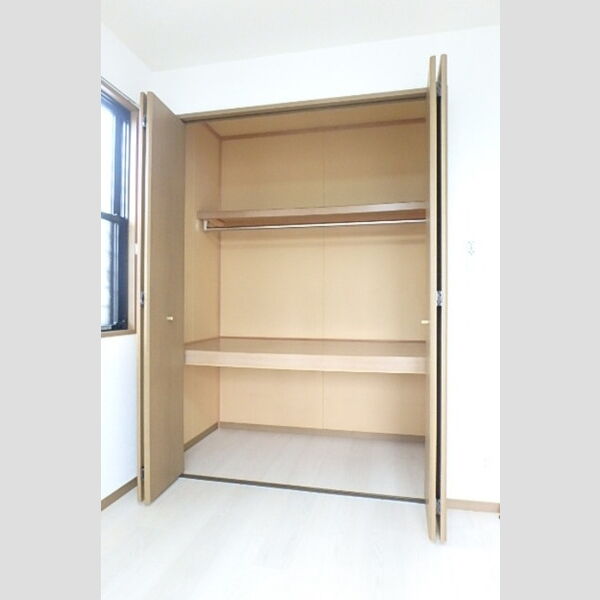 収納 (クローゼット)