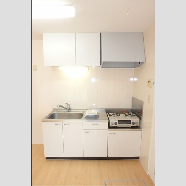 キッチン (キッチン)