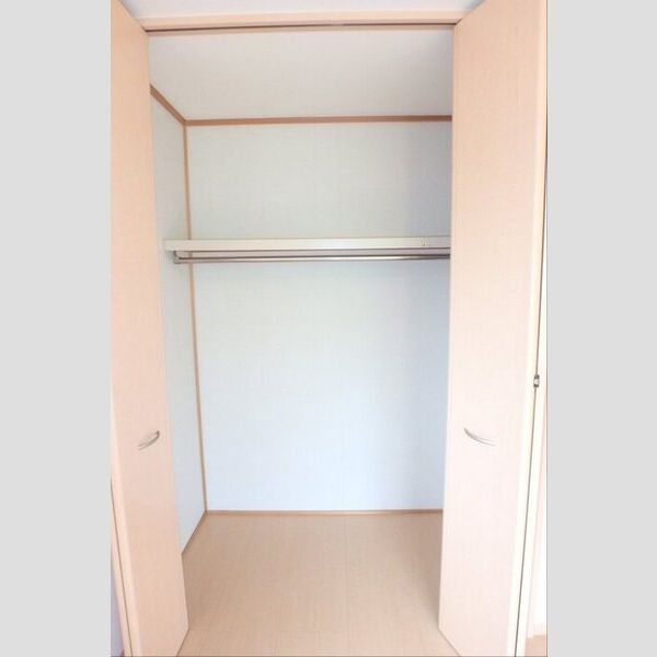 収納 (クローゼット)
