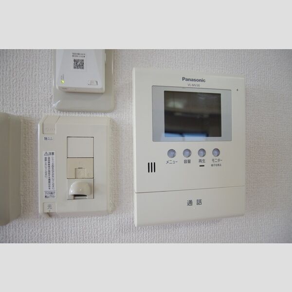 その他設備 (TVインターホン)