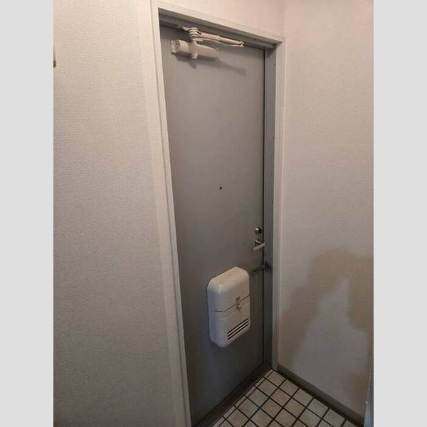 玄関 (玄関)