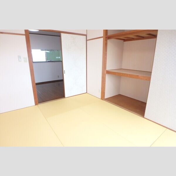 その他 (和室6帖)