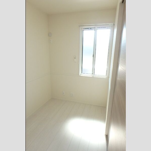 その他 (洋室3帖)