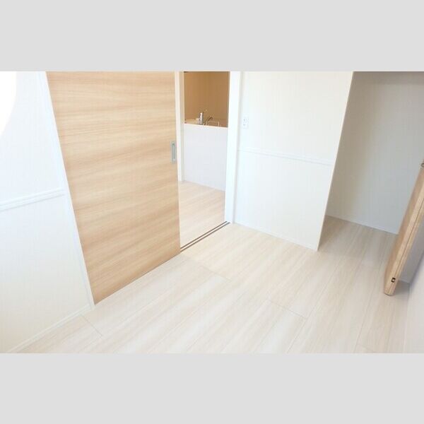 その他 (洋室3帖)