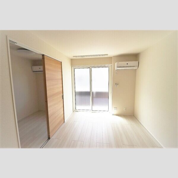 その他 (LDK13.2帖)