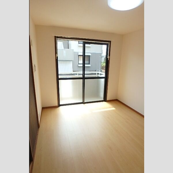 その他 (南洋室6帖)