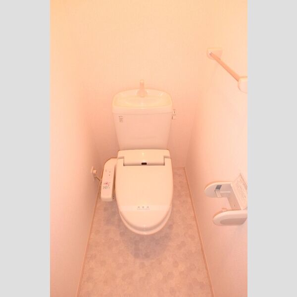 トイレ (温水洗浄暖房便座)