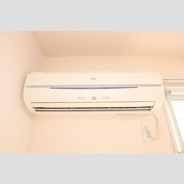 その他設備 (エアコン)