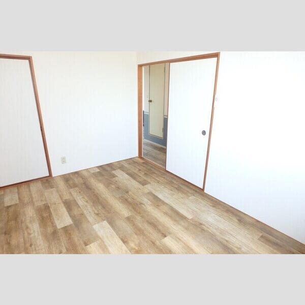 その他 (北洋室6帖)