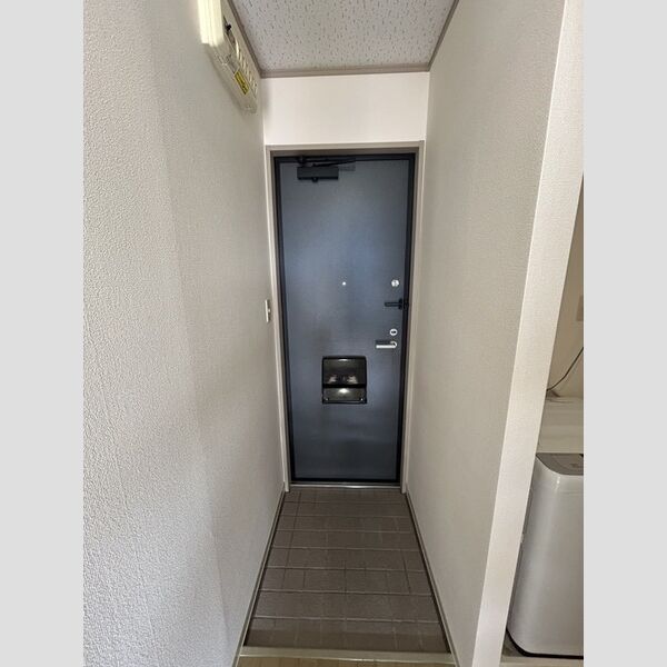 玄関 (玄関)