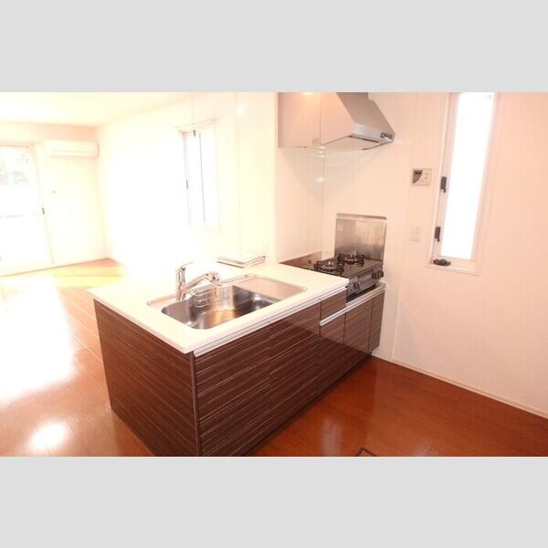 キッチン (システムキッチン)