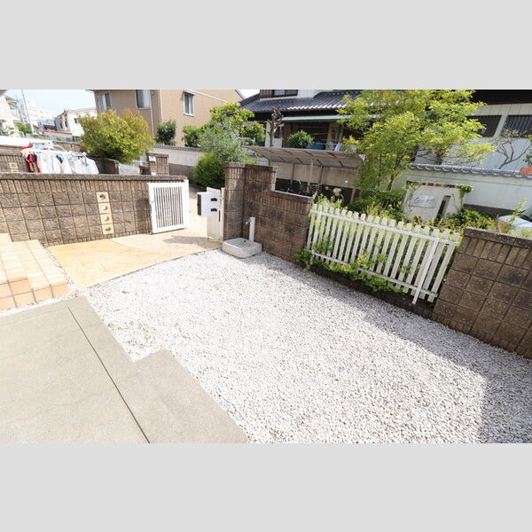 その他 (専用庭)